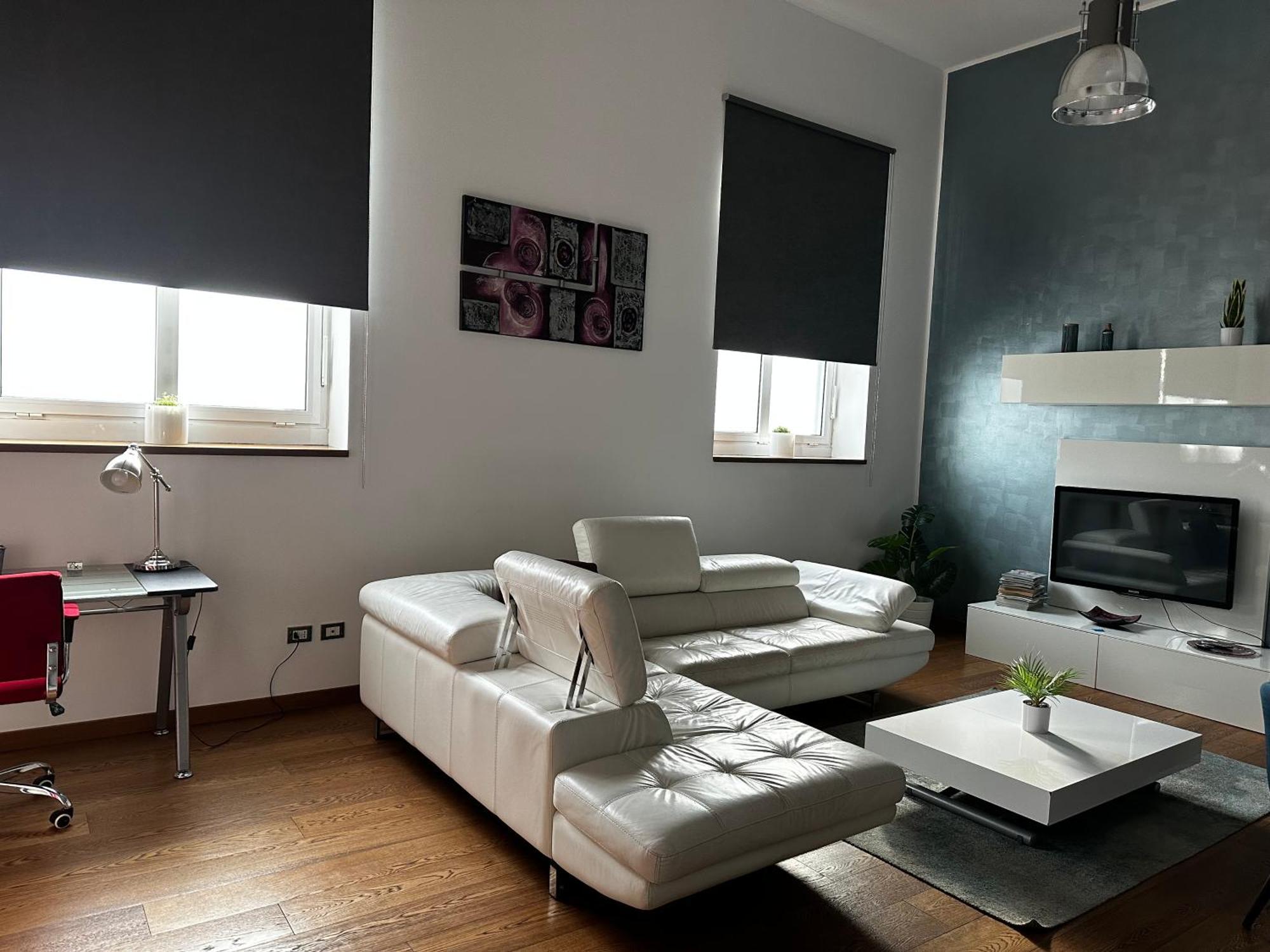 Moderno Loft Alle Porte Di Milano - 115Mq - 3 Posti 科马诺 外观 照片