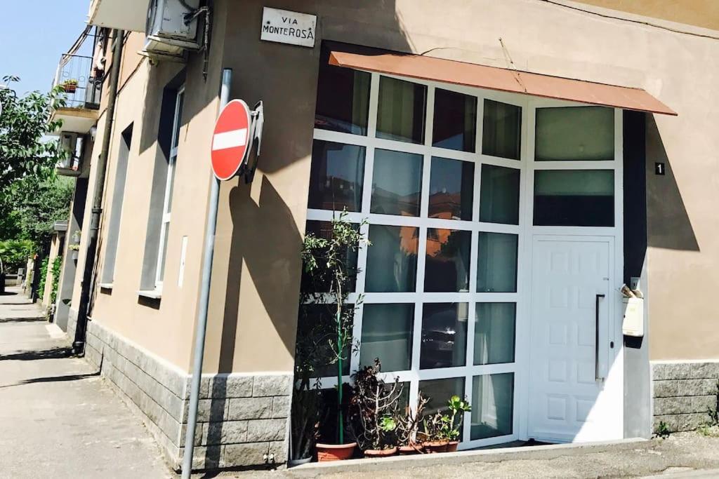 Moderno Loft Alle Porte Di Milano - 115Mq - 3 Posti 科马诺 外观 照片