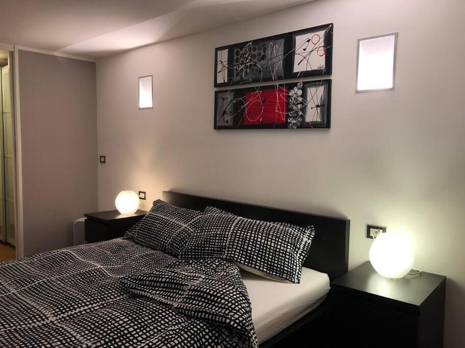 Moderno Loft Alle Porte Di Milano - 115Mq - 3 Posti 科马诺 外观 照片